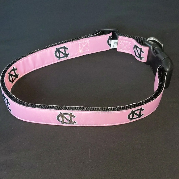 pink unc dog collar